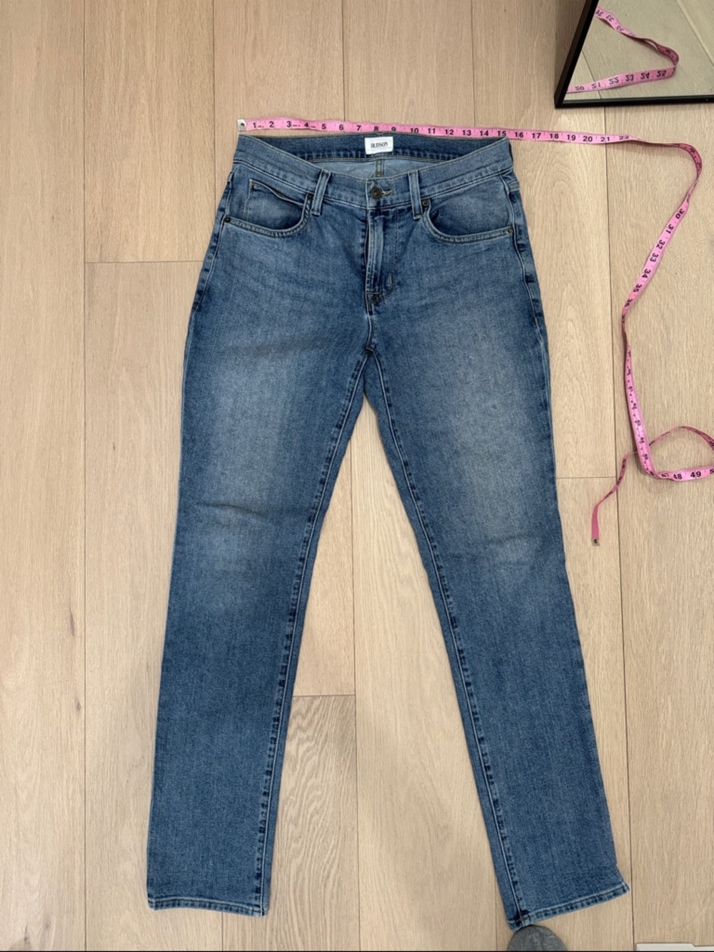 Hudson Blake slim straight jeans. 31x33